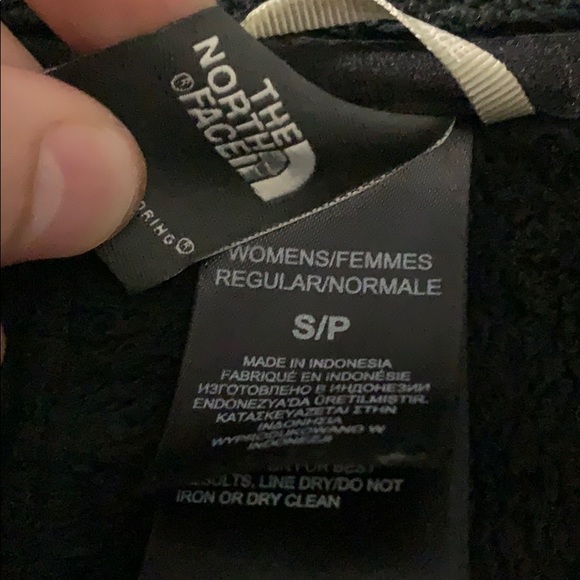 The North Face Zip Up Jacket! Size Small! - Picture 2 of 3